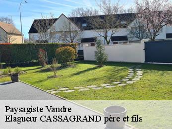 Paysagiste vandre-17700 Elagueur CASSAGRAND père et fils